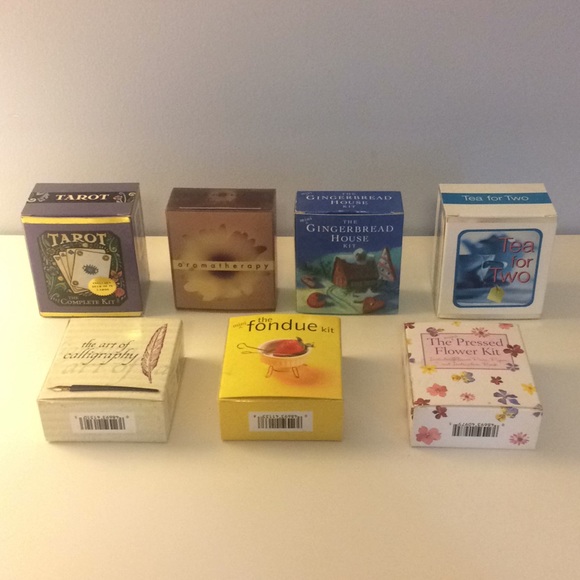 Other 7 Barnes And Noble Mini Kits Poshmark